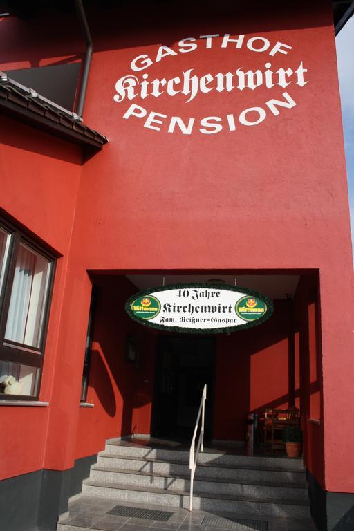 Pension Kirchenwirt Niederaichbach Exterior foto
